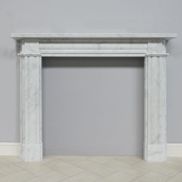 Regency Bullseye Carrara – Honed